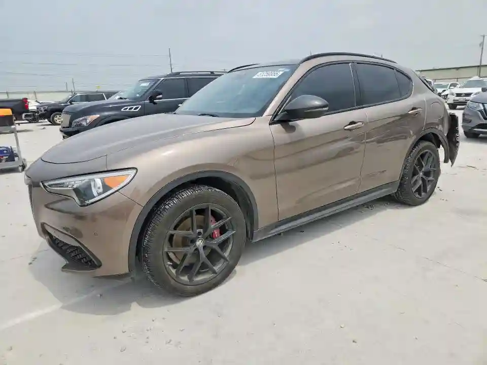 ZASPAKBN9K7C43629 2019 ALFA ROMEO STELVIO-0