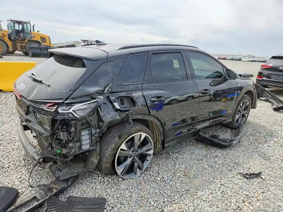WA1LUBFZ2RP039349 2024 AUDI ALL OTHER-2
