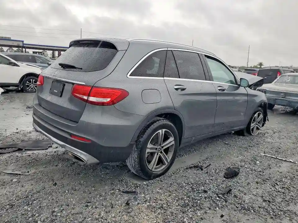WDC0G4JB7KF667144 2019 MERCEDES-BENZ GLC-CLASS-2