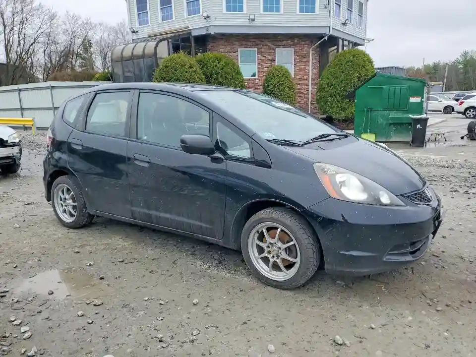 JHMGE8H21AS001621 2010 HONDA FIT-3