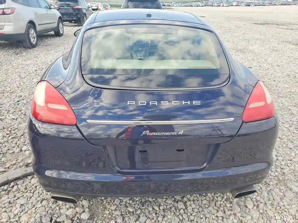 WP0AA2A72BL012659 2011 PORSCHE PANAMERA-5