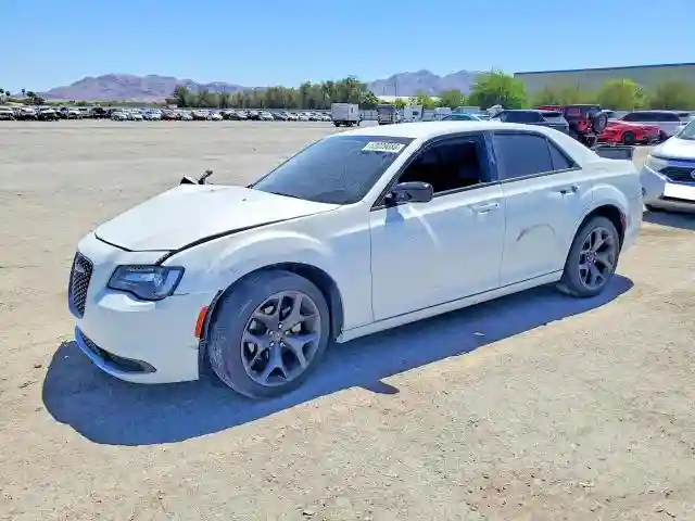 2C3CCAAG6PH666859 2023 CHRYSLER 300-0