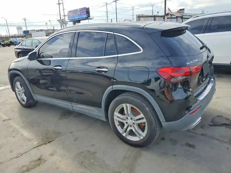 W1N4N4GB8MJ200568 2021 MERCEDES-BENZ GLA-CLASS-1