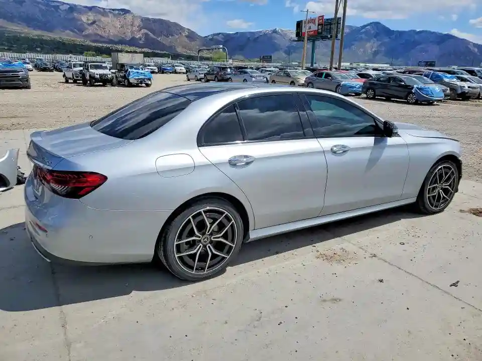 W1KZF8EB5NB020387 2022 MERCEDES-BENZ E-CLASS-2
