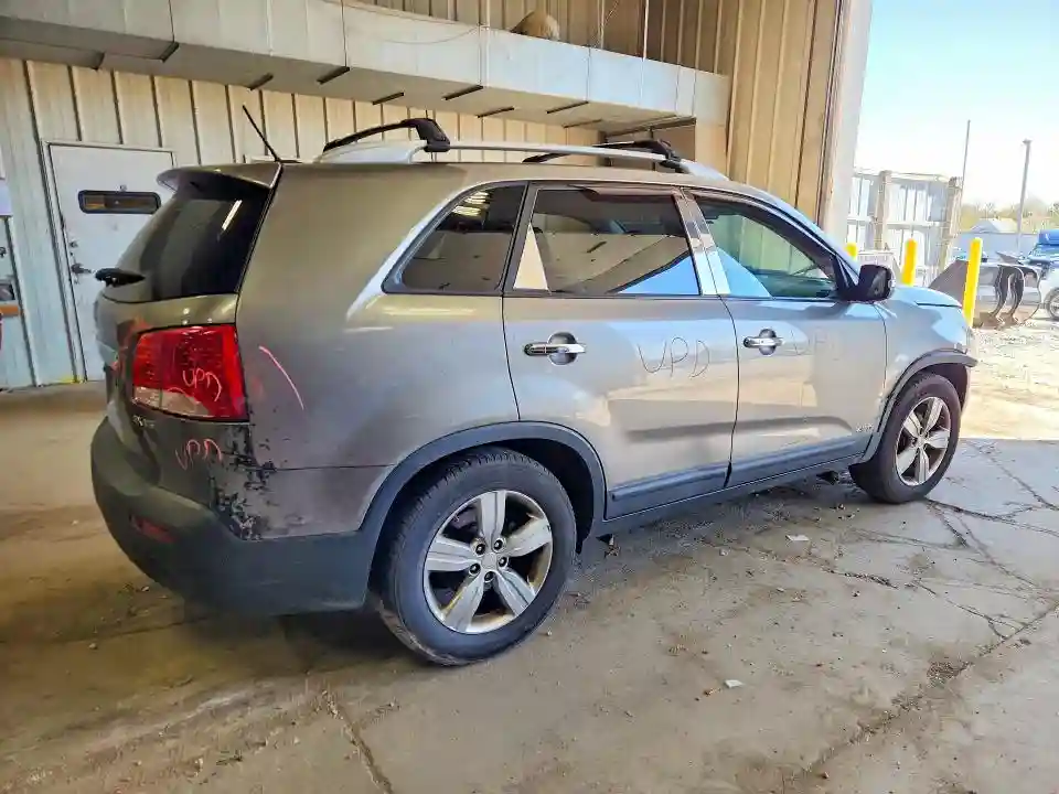 5XYKUDA23DG319493 2013 KIA SORENTO-2