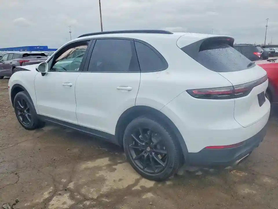 WP1AA2AY6KDA06736 2019 PORSCHE CAYENNE-1