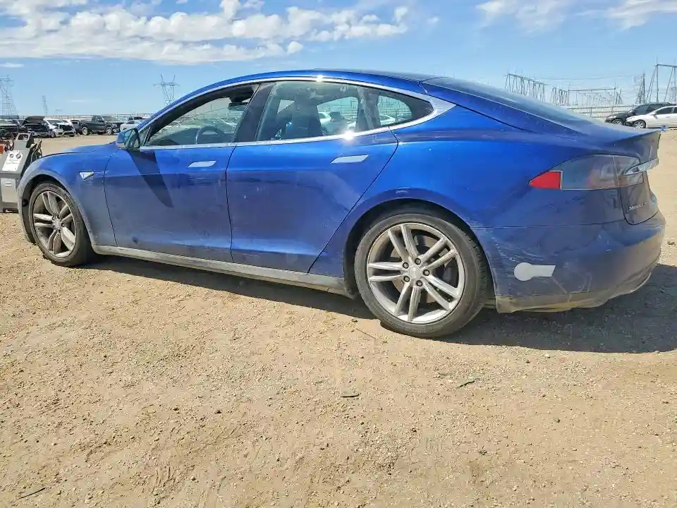 5YJSA1E25FF102121 2015 TESLA MODEL S-1