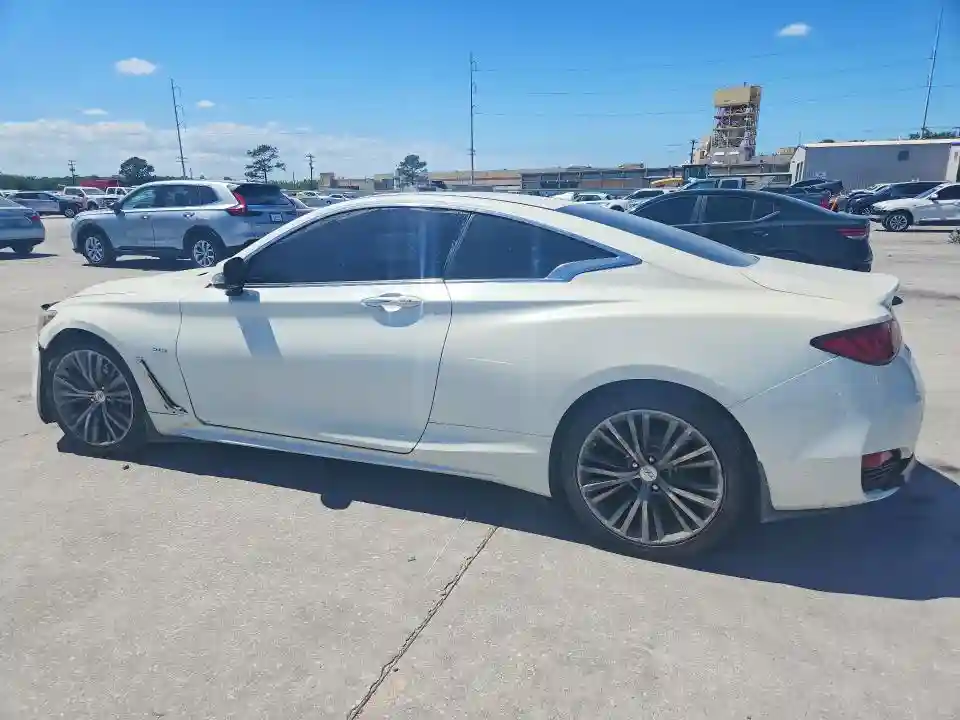 JN1EV7EK2HM362011 2017 INFINITI Q60-1