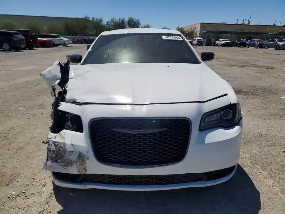 2C3CCAAG6PH666859 2023 CHRYSLER 300-4