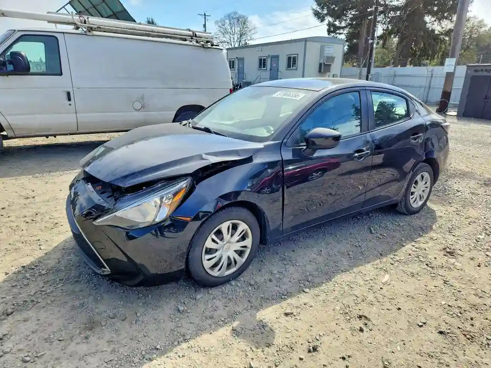 3MYDLBYV8KY522776 2019 TOYOTA YARIS-0