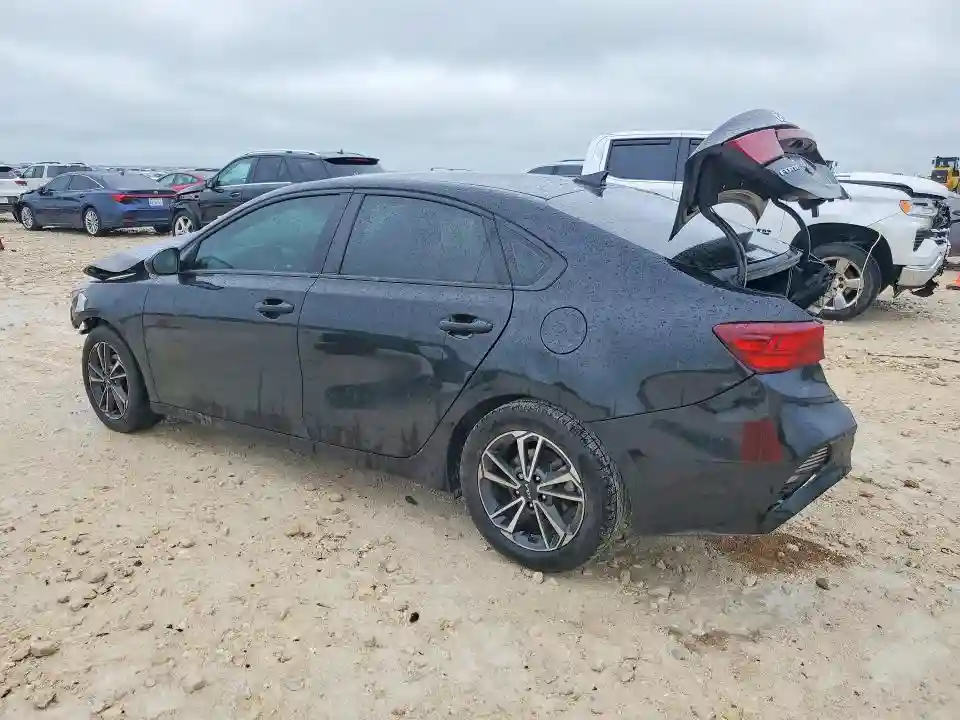 3KPF24AD1NE481436 2022 KIA FORTE LXS-1