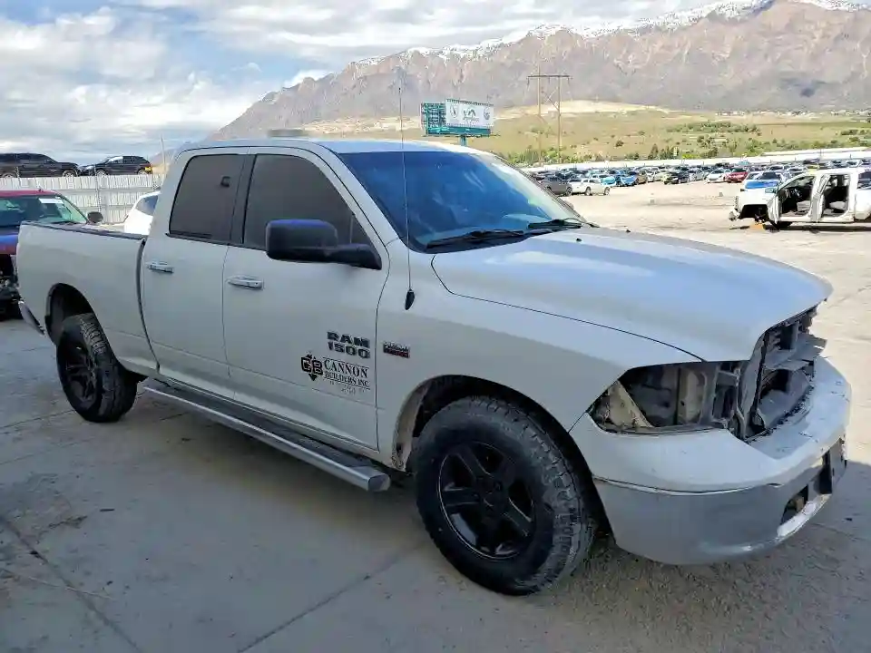 1C6RR7GTXES312979 2014 RAM 1500-3