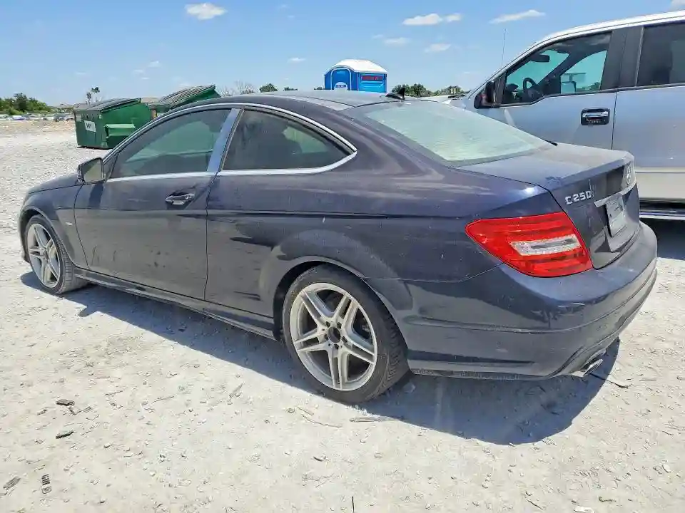 WDDGJ4HB3CF746345 2012 MERCEDES-BENZ C-CLASS-1