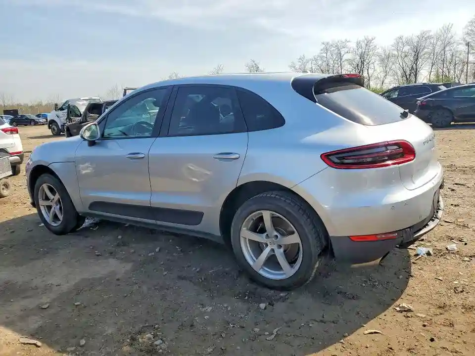 WP1AA2A50JLB12030 2018 PORSCHE MACAN-1