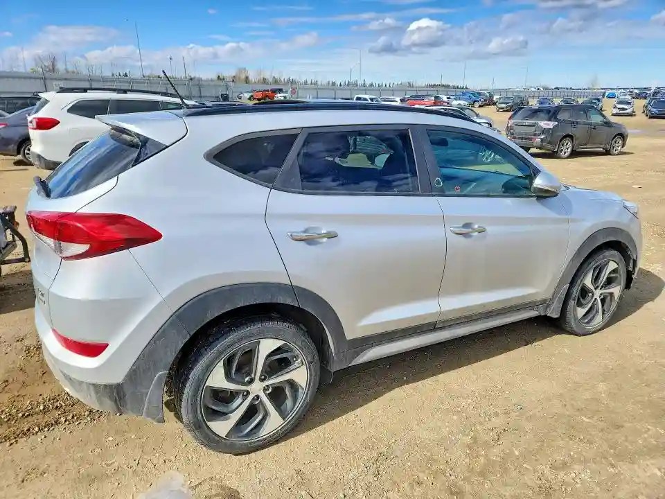 KM8J3CA28HU450315 2017 HYUNDAI TUCSON-2