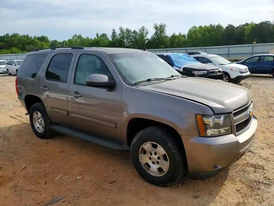 1GNSKBE04CR168416 2012 CHEVROLET TAHOE-3