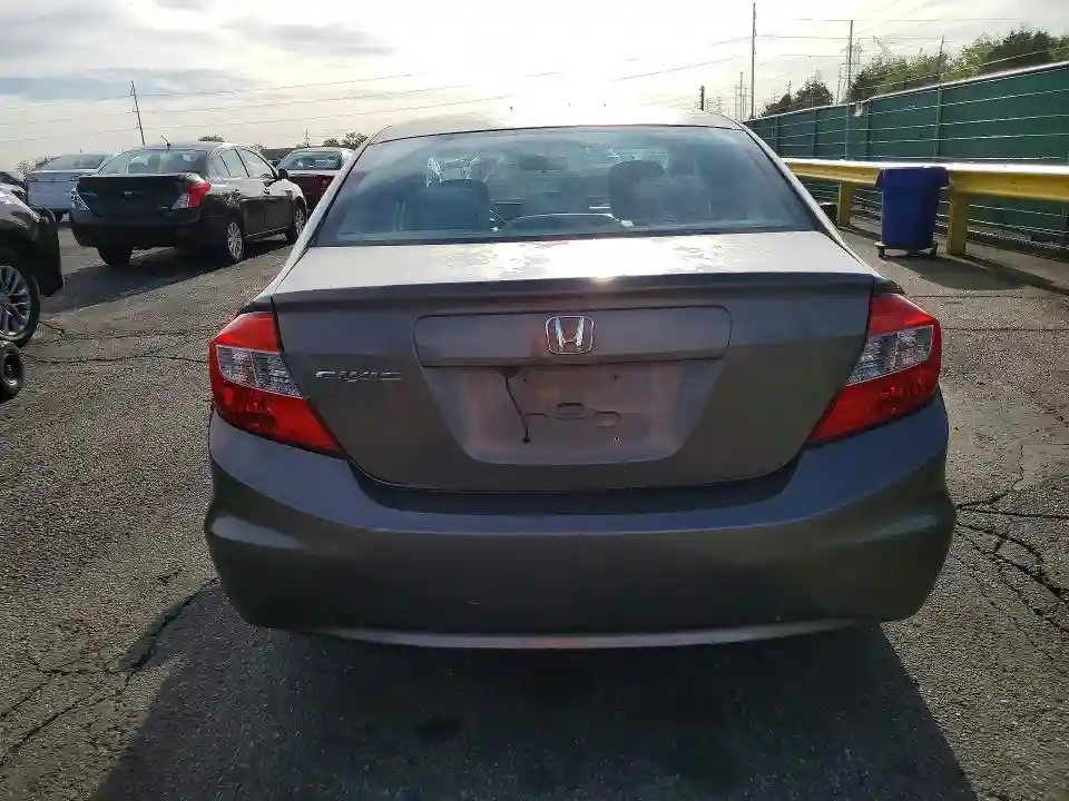 2HGFB2F55CH584514 2012 HONDA CIVIC-5