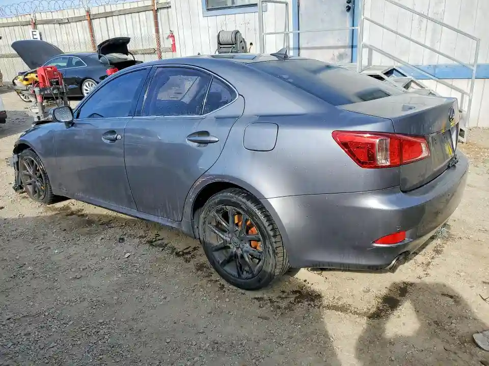 JTHBF5C20C5177686 2012 LEXUS IS-1