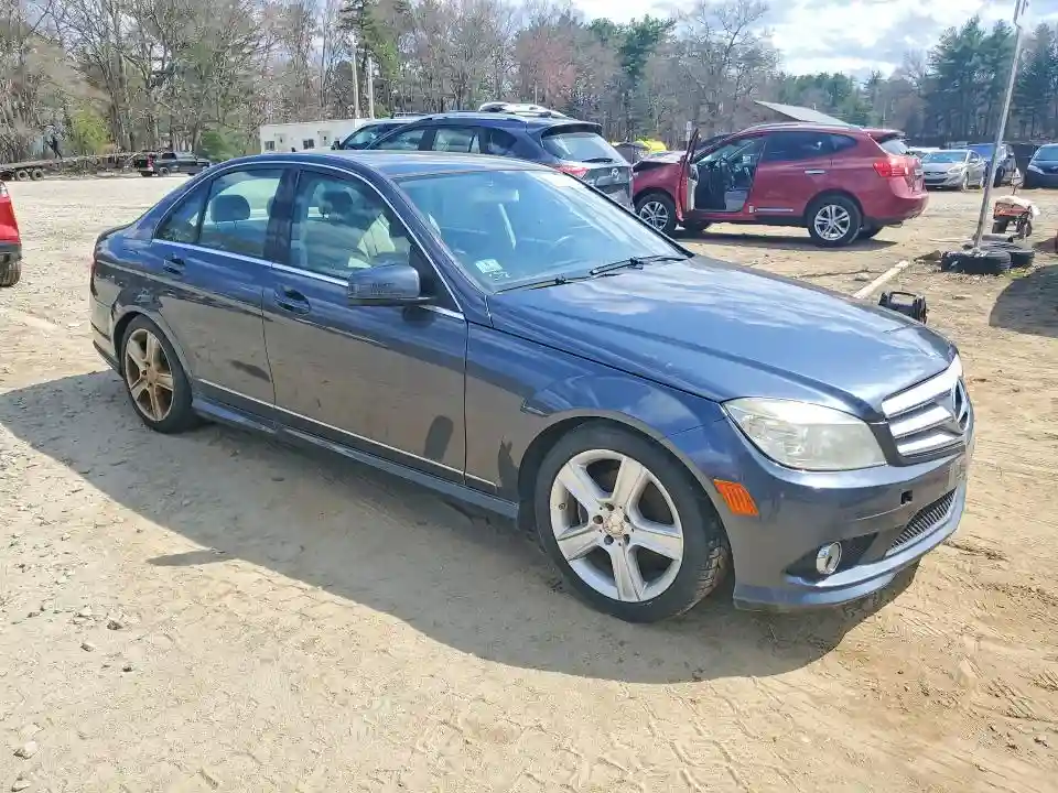WDDGF8BB4AF478498 2010 MERCEDES-BENZ C-CLASS-3