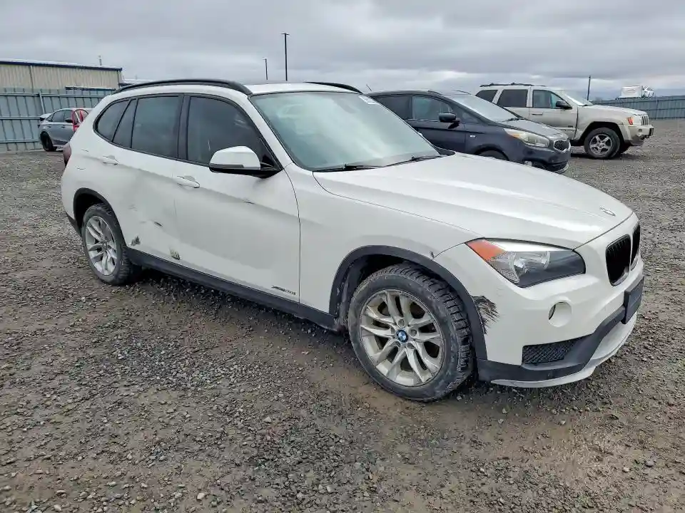WBAVL1C55FVY41167 2015 BMW X1-3
