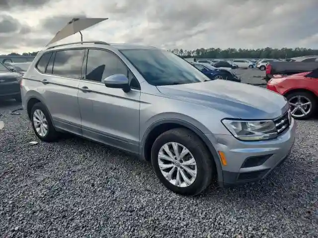 3VV1B7AX2KM187052 2019 VOLKSWAGEN TIGUAN-3