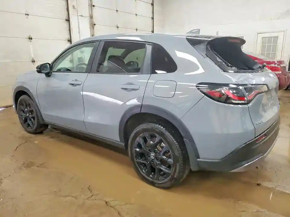 3CZRZ2H56RM758910 2024 HONDA HR-V-1