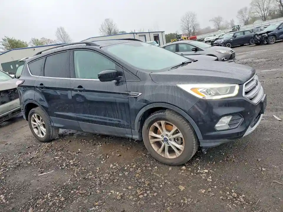 1FMCU0G97HUE46961 2017 FORD ESCAPE-3