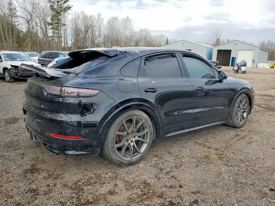 WP1BB2AY6PDA30589 2023 PORSCHE CAYENNE-2