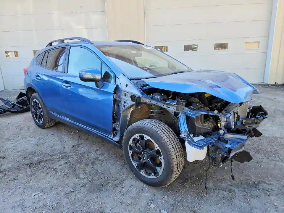 JF2GTAPC2NH204272 2022 SUBARU CROSSTREK-3