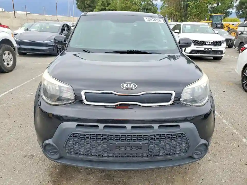 KNDJN2A2XG7313625 2016 KIA SOUL BASE-4