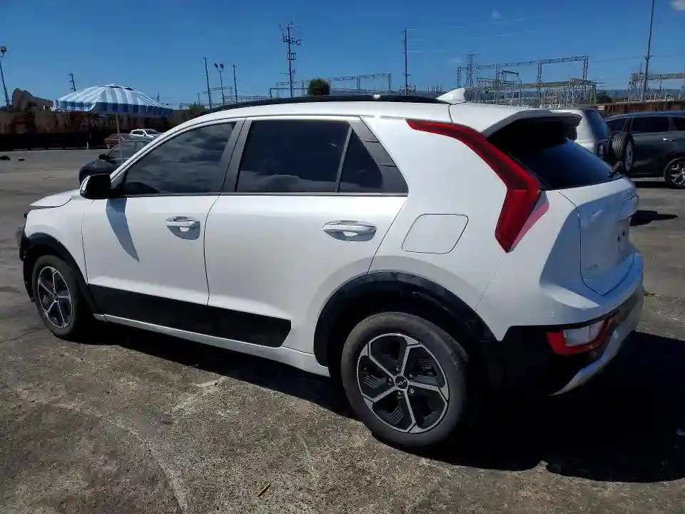 KNDCT3LE7S5263895 2025 KIA NIRO SX-1