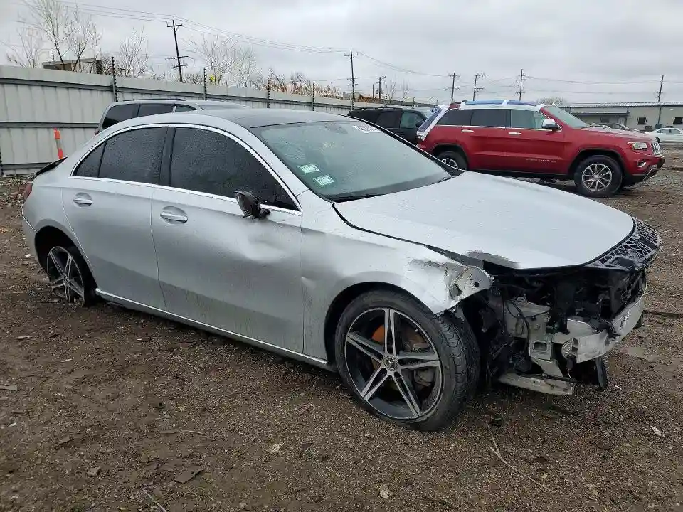 W1K3G4FB2LJ213786 2020 MERCEDES-BENZ A-CLASS-3