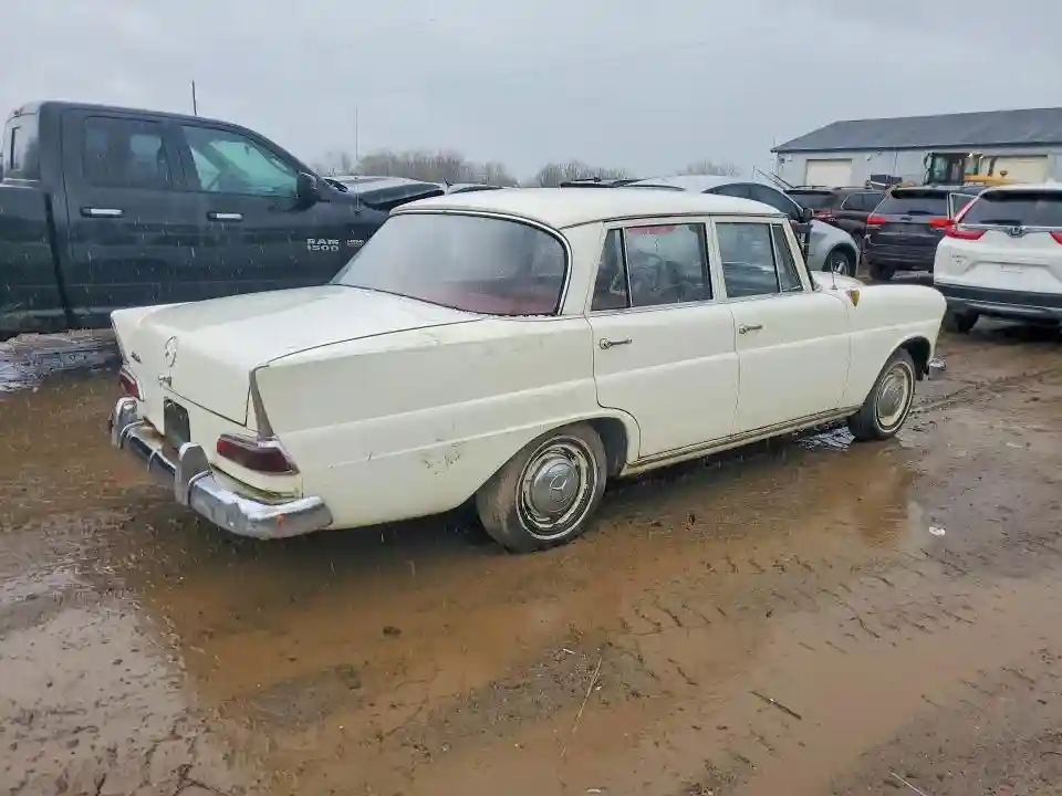190DC041139D 1963 MERCEDES-BENZ 190-CLASS-2