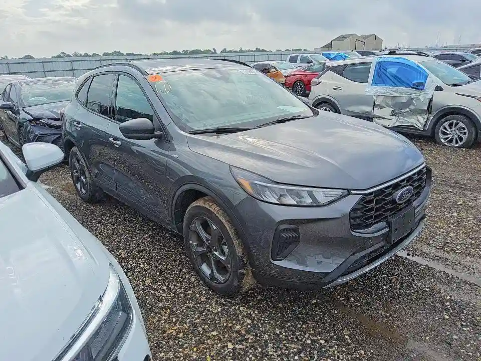 1FMCU9MN8SUA87536 2025 FORD ESCAPE-3