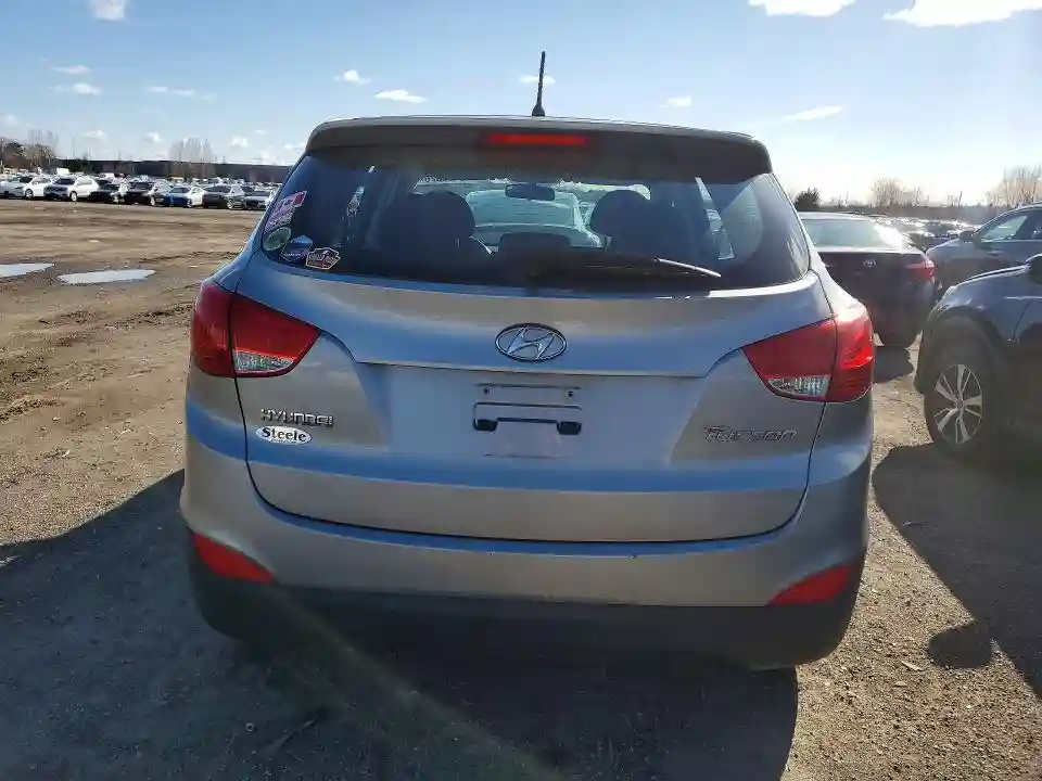 KM8JT3AC0AU018817 2010 HYUNDAI TUCSON-5