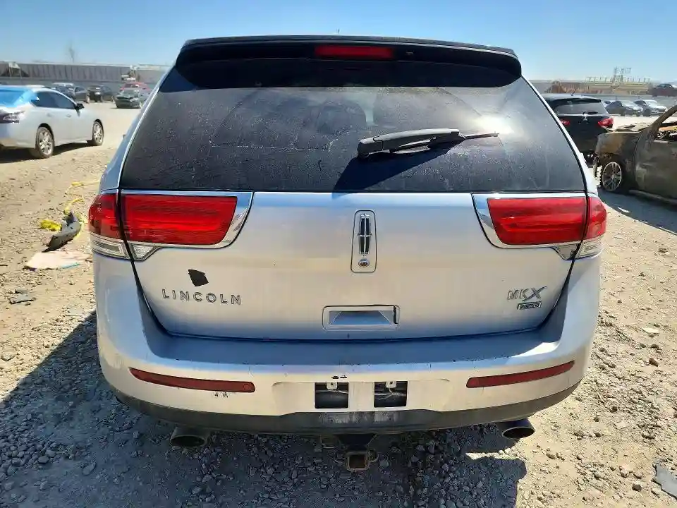 2LMDJ8JK4DBL23341 2013 LINCOLN TOWNHOUSE MKX-5