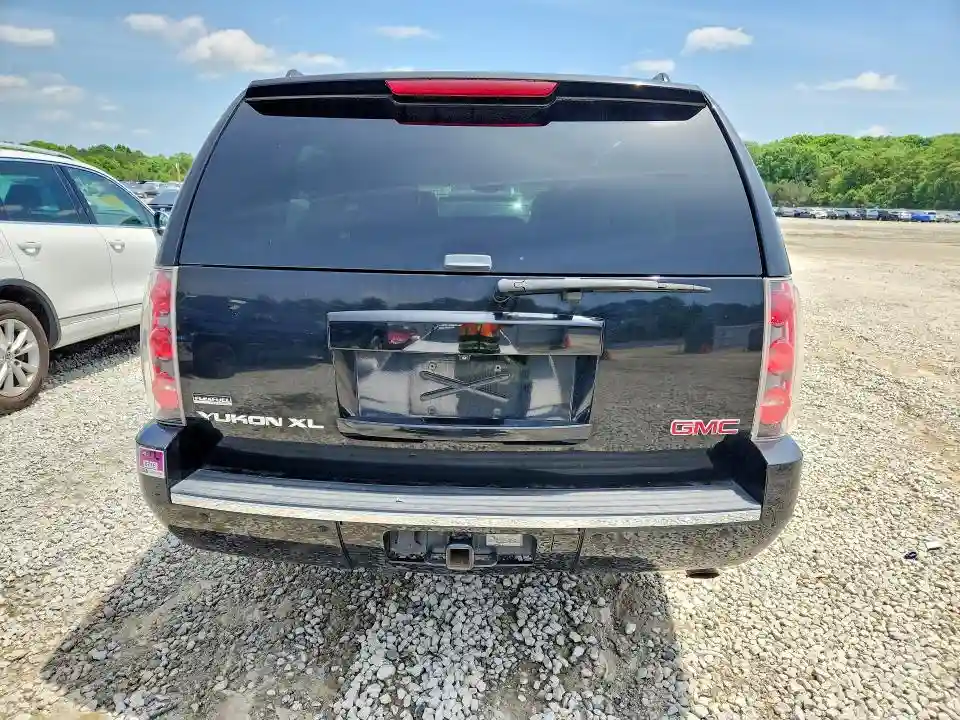 1GKUKMEF8AR231147 2010 GMC YUKON-5
