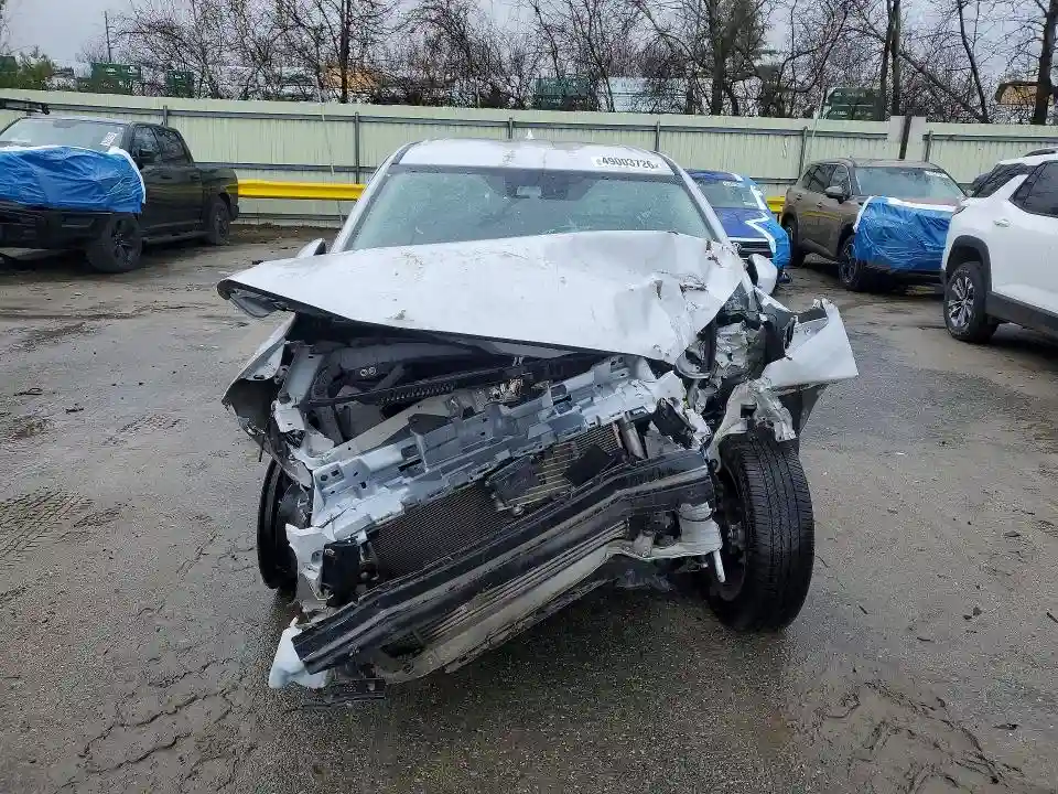 JA4ATWAA7RZ061595 2024 MITSUBISHI ECLIPSE-4