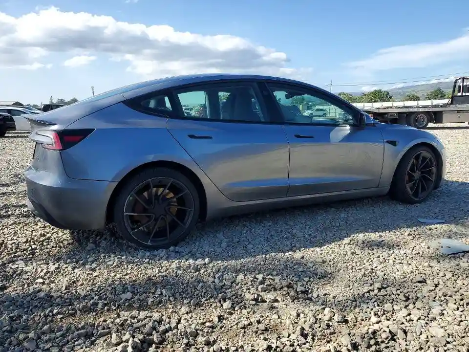 5YJ3E1ET5SF081413 2025 TESLA MODEL 3-2