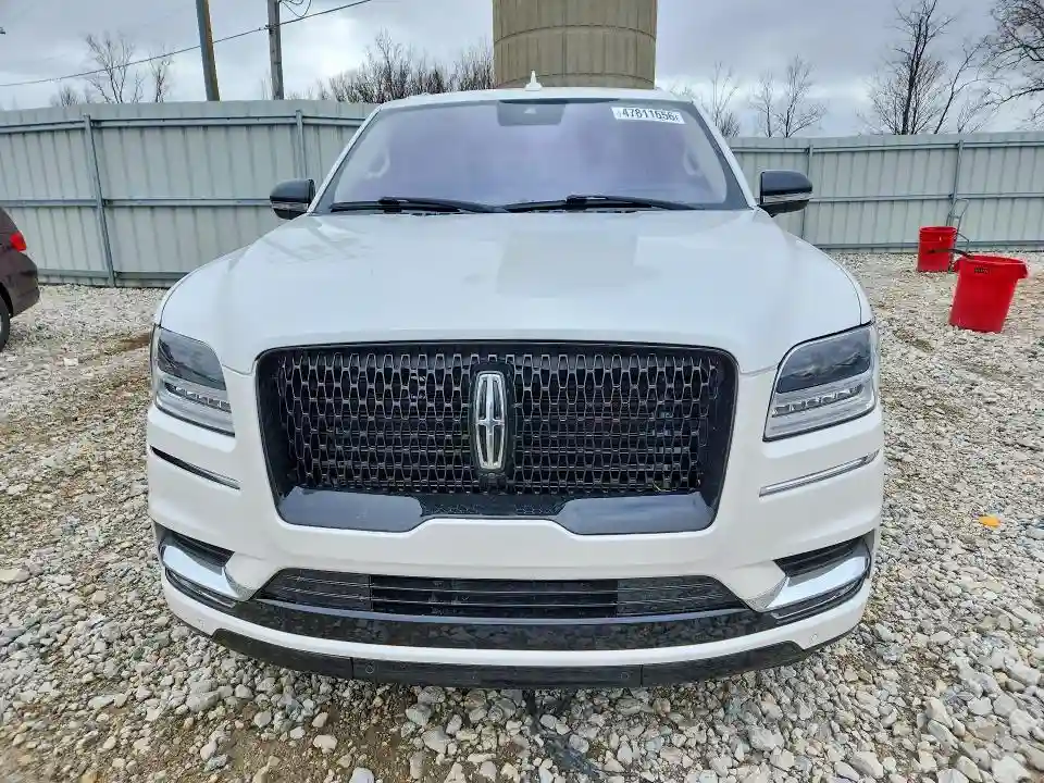 5LMJJ2LT9KEL11458 2019 LINCOLN NAVIGATOR-4
