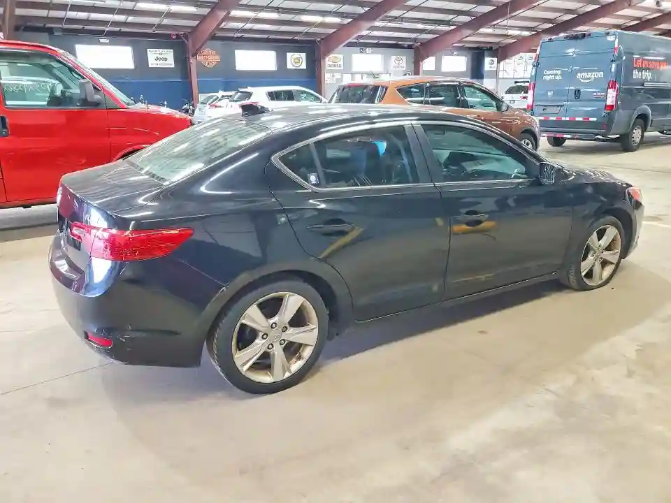 19VDE2E56DE000285 2013 ACURA ILX-2