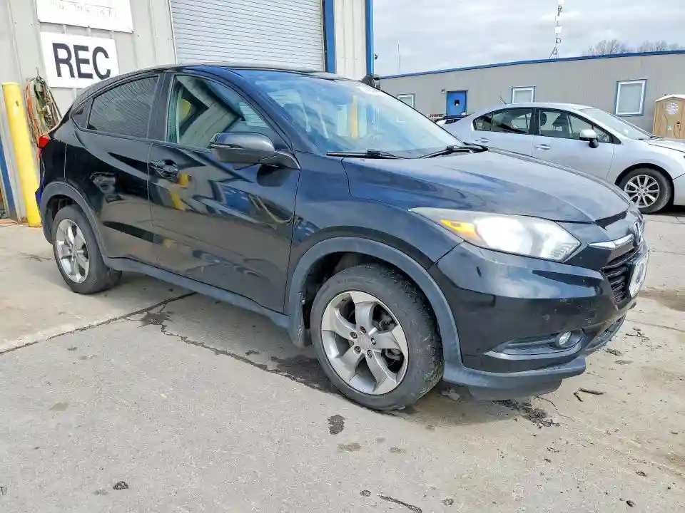 3CZRU6H52HM716982 2017 HONDA HR-V-3