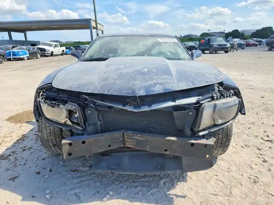 2G1FC1ED0B9142353 2011 CHEVROLET CAMARO-4