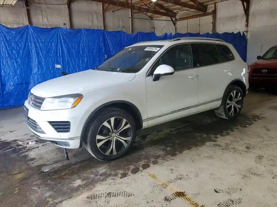 WVGRF7BP1HD000355 2017 VOLKSWAGEN TOUAREG-0