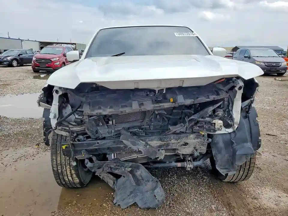 1N6ED1EJ8NN685762 2022 NISSAN FRONTIER-4