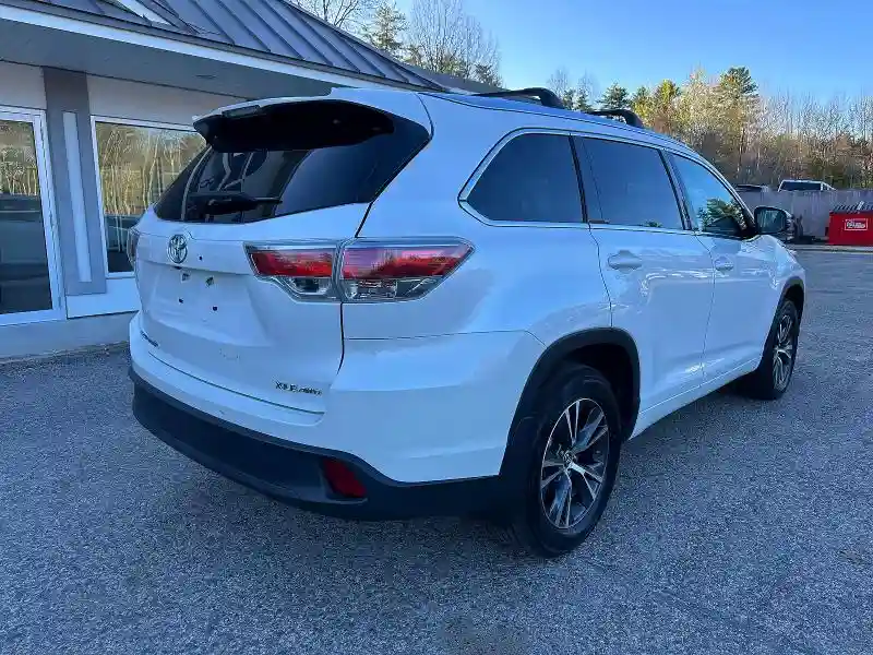 5TDJKRFH9GS322708 2016 TOYOTA HIGHLANDER-3