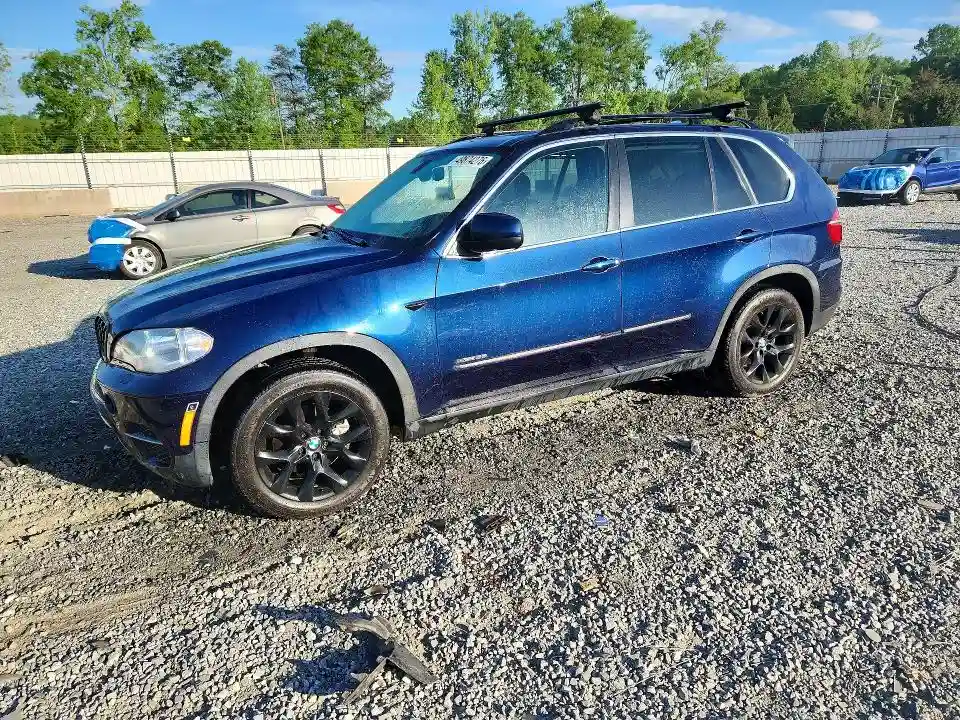 5UXZV4C52D0B21076 2013 BMW X5-0
