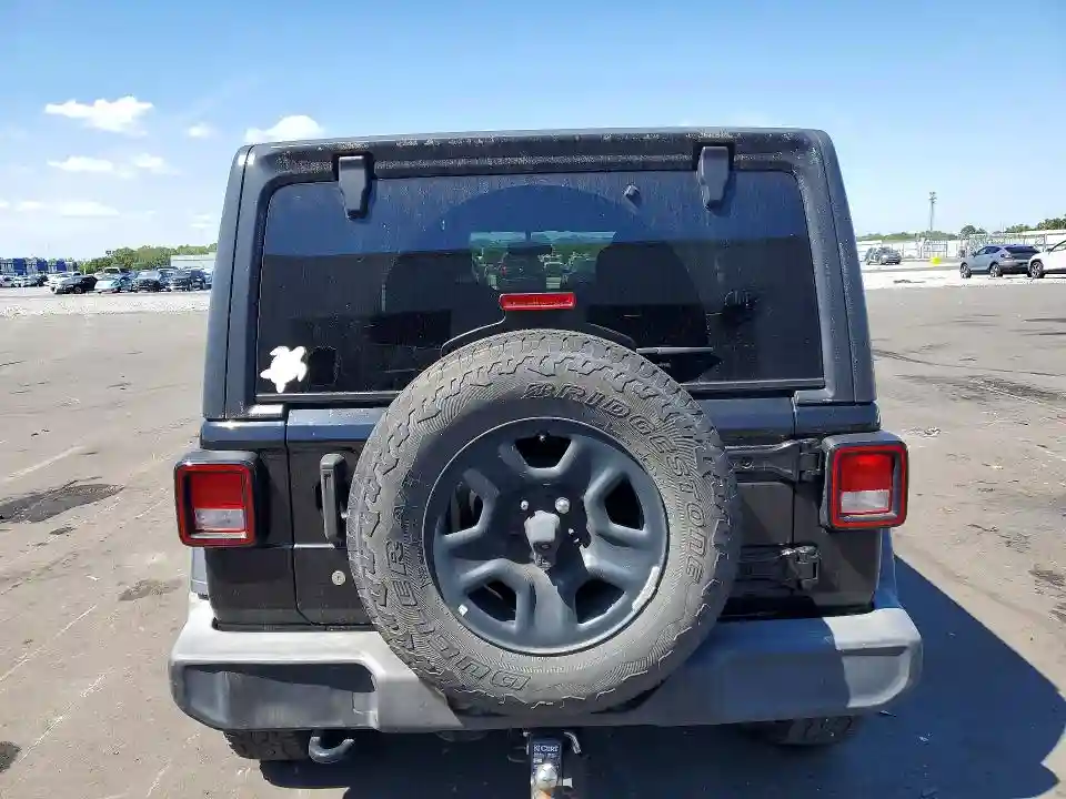 1C4HJXDG3JW183683 2018 JEEP WRANGLER-5