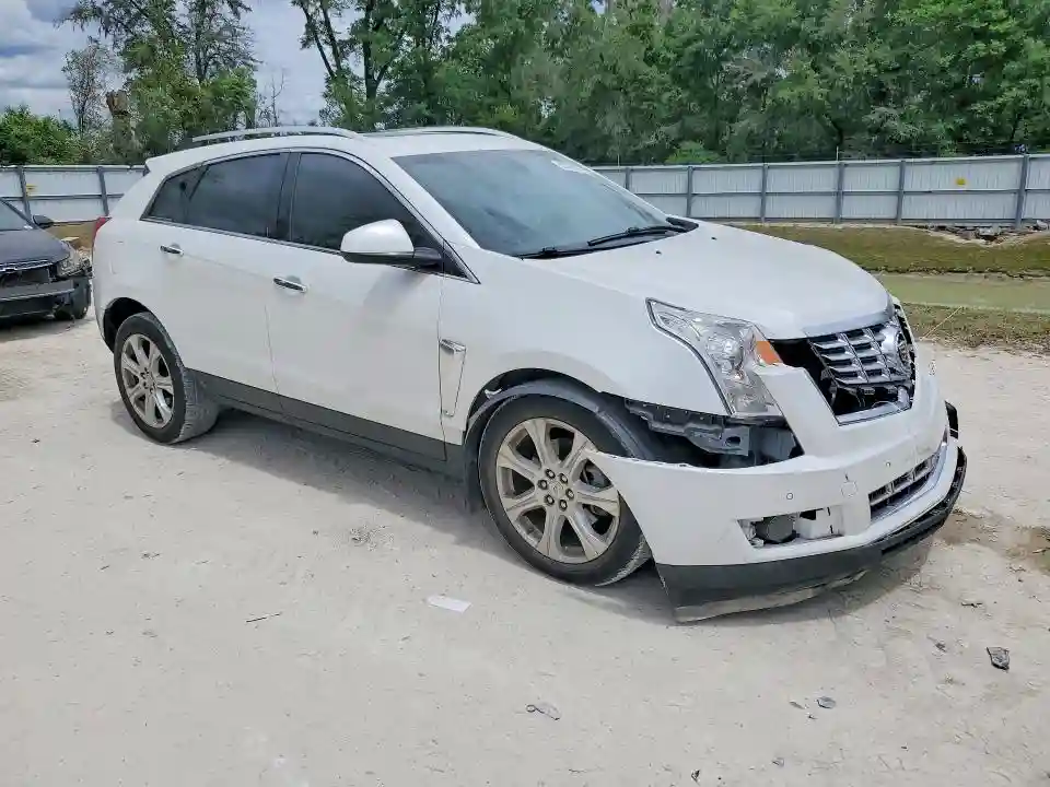 3GYFNCE31FS561724 2015 CADILLAC SRX-3