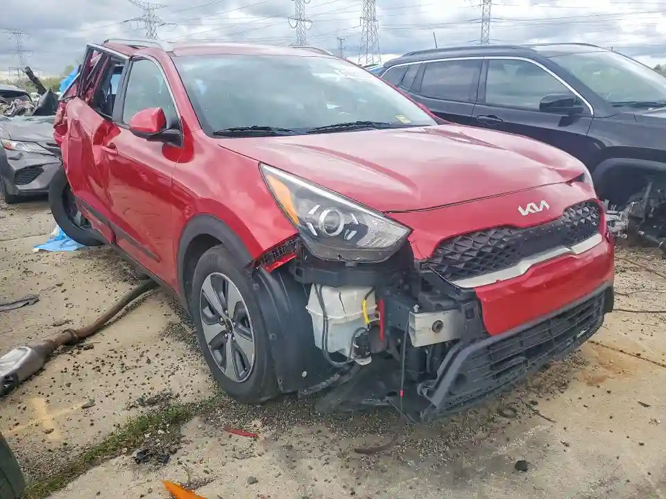 KNDCB3LC7N5534802 2022 KIA NIRO-3
